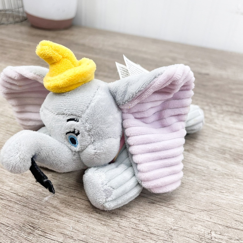 Disney Scentsy Buddy Clip Dumbo Elephant Plush Backpack Clip Gray Yellow Hat - Picture 8 of 14
